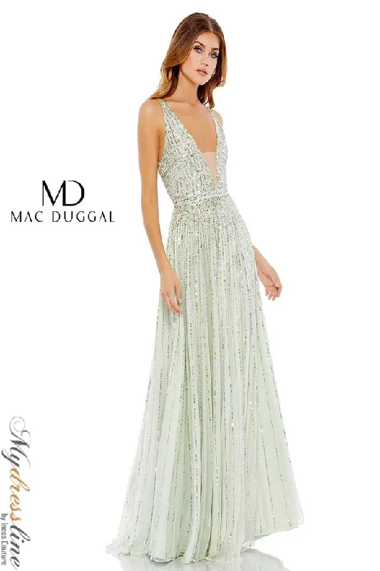 Mac Duggal 10700